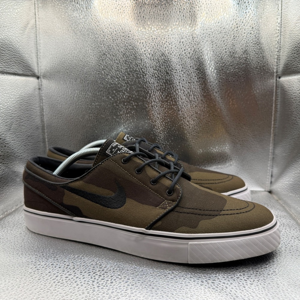 Size 10.5 Nike SB Stefan Janoski Mens Camo Canvas Skate Shoes 333824-203